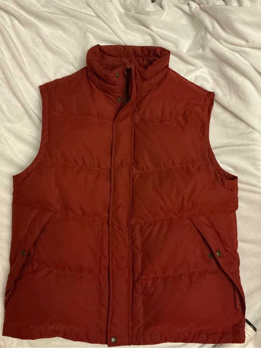 Eddie Bauer Mens Large 550 Fill Goose Down Puffer Vest Red Full Zip Snap Outdoor
